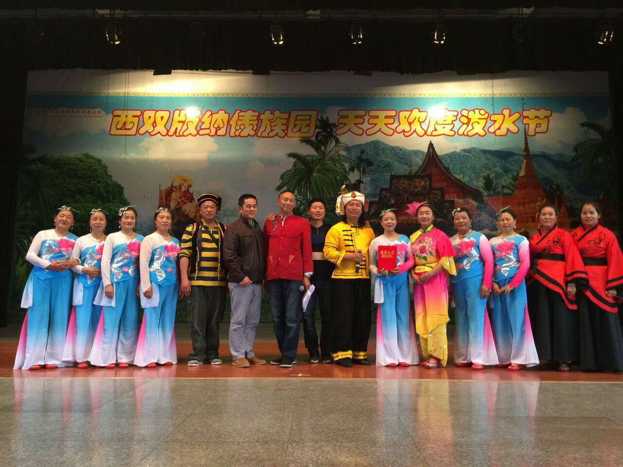 ������عˣ���˫�����׽�����ʡ����Ļ�����չ�ݻ���ط�