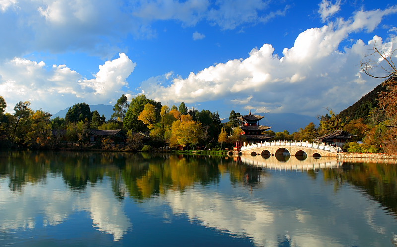 ���Ƽ����� ������ʼ�� �߲�������������Ƭ